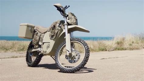 Moto militariChi non si informa adeguatamente in anticipo corre il rischio di ricevere moto militari che non hanno la funzione desiderata o sono realizzati con materiali di qualità inferiore. Se volete un prodotto che soddisfi al meglio le vostre aspettative, dovreste provare un moto militari.
  <p>Per i prodotti si possono trovare test online e confronti tra i prodotti.  I confronti tra i prodotti possono aiutare a confrontare le diverse funzioni o proprietà dei diversi prodotti. Di seguito, spieghiamo perché la ricerca è importante e di cosa si dovrebbe essere consapevoli quando si acquista un articolo.
</p>

<h2>Acquisto di Moto militari - criteri importanti</h2>

<p>Una lista di controllo può aiutarti a evitare di dover cercare informazioni sui prodotti su decine di siti web. Di seguito è riportato un esempio di una lista di controllo che può aiutarvi a trovare il prodotto giusto. Importanti criteri di acquisto includono, ad esempio:
</p><ul>
<li>Opinioni dei clienti</li>
<li>Confronti dei prezzi</li>
<li>Dettagli del prodotto</li>
<li>Termini e condizioni di consegna</li>
<li>Domande dei clienti e risposte dei marchi</li>
</ul>
<h2>Qual è l