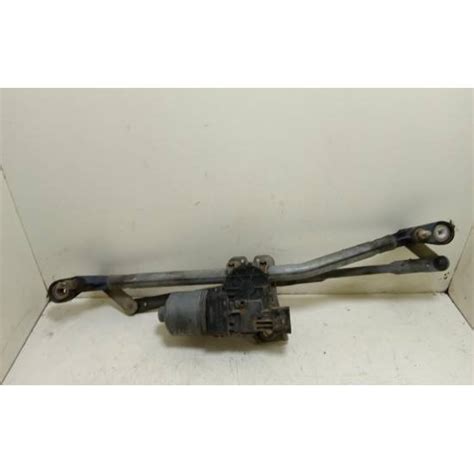 Motorino tergicristallo alfa 147Chi non si informa adeguatamente in anticipo corre il rischio di ricevere motorino tergicristallo alfa 147 che non hanno la funzione desiderata o sono realizzati con materiali di qualità inferiore. Se volete un prodotto che soddisfi al meglio le vostre aspettative, dovreste provare un motorino tergicristallo alfa 147.
  <p>Per i prodotti si possono trovare test online e confronti tra i prodotti.  I confronti tra i prodotti possono aiutare a confrontare le diverse funzioni o proprietà dei diversi prodotti. Di seguito, spieghiamo perché la ricerca è importante e di cosa si dovrebbe essere consapevoli quando si acquista un articolo.
</p>

<h2>Acquisto di Motorino tergicristallo alfa 147 - criteri importanti</h2>

<p>Una lista di controllo può aiutarti a evitare di dover cercare informazioni sui prodotti su decine di siti web. Di seguito è riportato un esempio di una lista di controllo che può aiutarvi a trovare il prodotto giusto. Importanti criteri di acquisto includono, ad esempio:
</p><ul>
<li>Opinioni dei clienti</li>
<li>Confronti dei prezzi</li>
<li>Dettagli del prodotto</li>
<li>Termini e condizioni di consegna</li>
<li>Domande dei clienti e risposte dei marchi</li>
</ul>
<h2>Qual è l