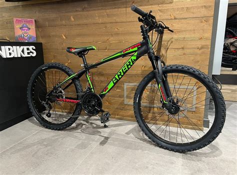 Mtb 24 ammortizzataChi non si informa adeguatamente in anticipo corre il rischio di ricevere mtb 24 ammortizzata che non hanno la funzione desiderata o sono realizzati con materiali di qualità inferiore. Se volete un prodotto che soddisfi al meglio le vostre aspettative, dovreste provare un mtb 24 ammortizzata.
  <p>Per i prodotti si possono trovare test online e confronti tra i prodotti.  I confronti tra i prodotti possono aiutare a confrontare le diverse funzioni o proprietà dei diversi prodotti. Di seguito, spieghiamo perché la ricerca è importante e di cosa si dovrebbe essere consapevoli quando si acquista un articolo.
</p>

<h2>Acquisto di Mtb 24 ammortizzata - criteri importanti</h2>

<p>Una lista di controllo può aiutarti a evitare di dover cercare informazioni sui prodotti su decine di siti web. Di seguito è riportato un esempio di una lista di controllo che può aiutarvi a trovare il prodotto giusto. Importanti criteri di acquisto includono, ad esempio:
</p><ul>
<li>Opinioni dei clienti</li>
<li>Confronti dei prezzi</li>
<li>Dettagli del prodotto</li>
<li>Termini e condizioni di consegna</li>
<li>Domande dei clienti e risposte dei marchi</li>
</ul>
<h2>Qual è l