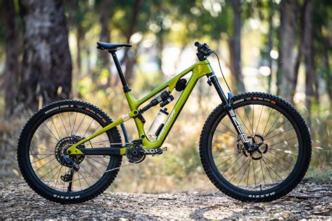 Mtb carboniChi non si informa adeguatamente in anticipo corre il rischio di ricevere mtb carboni che non hanno la funzione desiderata o sono realizzati con materiali di qualità inferiore. Se volete un prodotto che soddisfi al meglio le vostre aspettative, dovreste provare un mtb carboni.
  <p>Per i prodotti si possono trovare test online e confronti tra i prodotti.  I confronti tra i prodotti possono aiutare a confrontare le diverse funzioni o proprietà dei diversi prodotti. Di seguito, spieghiamo perché la ricerca è importante e di cosa si dovrebbe essere consapevoli quando si acquista un articolo.
</p>

<h2>Acquisto di Mtb carboni - criteri importanti</h2>

<p>Una lista di controllo può aiutarti a evitare di dover cercare informazioni sui prodotti su decine di siti web. Di seguito è riportato un esempio di una lista di controllo che può aiutarvi a trovare il prodotto giusto. Importanti criteri di acquisto includono, ad esempio:
</p><ul>
<li>Opinioni dei clienti</li>
<li>Confronti dei prezzi</li>
<li>Dettagli del prodotto</li>
<li>Termini e condizioni di consegna</li>
<li>Domande dei clienti e risposte dei marchi</li>
</ul>
<h2>Qual è l