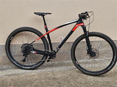 Mtb carbonio 29Chi non si informa adeguatamente in anticipo corre il rischio di ricevere mtb carbonio 29 che non hanno la funzione desiderata o sono realizzati con materiali di qualità inferiore. Se volete un prodotto che soddisfi al meglio le vostre aspettative, dovreste provare un mtb carbonio 29.
  <p>Per i prodotti si possono trovare test online e confronti tra i prodotti.  I confronti tra i prodotti possono aiutare a confrontare le diverse funzioni o proprietà dei diversi prodotti. Di seguito, spieghiamo perché la ricerca è importante e di cosa si dovrebbe essere consapevoli quando si acquista un articolo.
</p>

<h2>Acquisto di Mtb carbonio 29 - criteri importanti</h2>

<p>Una lista di controllo può aiutarti a evitare di dover cercare informazioni sui prodotti su decine di siti web. Di seguito è riportato un esempio di una lista di controllo che può aiutarvi a trovare il prodotto giusto. Importanti criteri di acquisto includono, ad esempio:
</p><ul>
<li>Opinioni dei clienti</li>
<li>Confronti dei prezzi</li>
<li>Dettagli del prodotto</li>
<li>Termini e condizioni di consegna</li>
<li>Domande dei clienti e risposte dei marchi</li>
</ul>
<h2>Qual è l