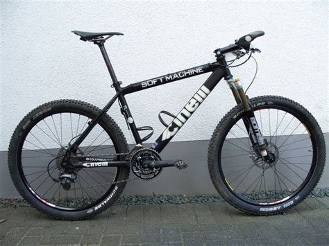 Mtb cinelliChi non si informa adeguatamente in anticipo corre il rischio di ricevere mtb cinelli che non hanno la funzione desiderata o sono realizzati con materiali di qualità inferiore. Se volete un prodotto che soddisfi al meglio le vostre aspettative, dovreste provare un mtb cinelli.
  <p>Per i prodotti si possono trovare test online e confronti tra i prodotti.  I confronti tra i prodotti possono aiutare a confrontare le diverse funzioni o proprietà dei diversi prodotti. Di seguito, spieghiamo perché la ricerca è importante e di cosa si dovrebbe essere consapevoli quando si acquista un articolo.
</p>

<h2>Acquisto di Mtb cinelli - criteri importanti</h2>

<p>Una lista di controllo può aiutarti a evitare di dover cercare informazioni sui prodotti su decine di siti web. Di seguito è riportato un esempio di una lista di controllo che può aiutarvi a trovare il prodotto giusto. Importanti criteri di acquisto includono, ad esempio:
</p><ul>
<li>Opinioni dei clienti</li>
<li>Confronti dei prezzi</li>
<li>Dettagli del prodotto</li>
<li>Termini e condizioni di consegna</li>
<li>Domande dei clienti e risposte dei marchi</li>
</ul>
<h2>Qual è l