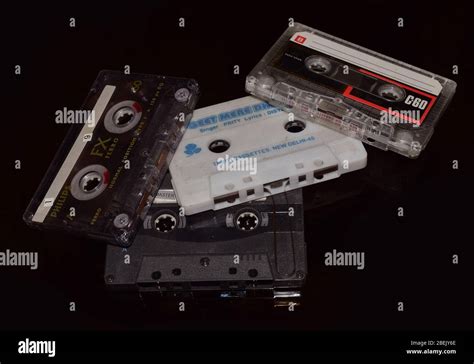 Nastri cassetteChi non si informa adeguatamente in anticipo corre il rischio di ricevere nastri cassette che non hanno la funzione desiderata o sono realizzati con materiali di qualità inferiore. Se volete un prodotto che soddisfi al meglio le vostre aspettative, dovreste provare un nastri cassette.
  <p>Per i prodotti si possono trovare test online e confronti tra i prodotti.  I confronti tra i prodotti possono aiutare a confrontare le diverse funzioni o proprietà dei diversi prodotti. Di seguito, spieghiamo perché la ricerca è importante e di cosa si dovrebbe essere consapevoli quando si acquista un articolo.
</p>

<h2>Acquisto di Nastri cassette - criteri importanti</h2>

<p>Una lista di controllo può aiutarti a evitare di dover cercare informazioni sui prodotti su decine di siti web. Di seguito è riportato un esempio di una lista di controllo che può aiutarvi a trovare il prodotto giusto. Importanti criteri di acquisto includono, ad esempio:
</p><ul>
<li>Opinioni dei clienti</li>
<li>Confronti dei prezzi</li>
<li>Dettagli del prodotto</li>
<li>Termini e condizioni di consegna</li>
<li>Domande dei clienti e risposte dei marchi</li>
</ul>
<h2>Qual è l