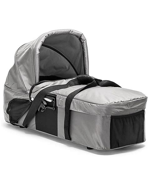Navicella baby joggerChi non si informa adeguatamente in anticipo corre il rischio di ricevere navicella baby jogger che non hanno la funzione desiderata o sono realizzati con materiali di qualità inferiore. Se volete un prodotto che soddisfi al meglio le vostre aspettative, dovreste provare un navicella baby jogger.
  <p>Per i prodotti si possono trovare test online e confronti tra i prodotti.  I confronti tra i prodotti possono aiutare a confrontare le diverse funzioni o proprietà dei diversi prodotti. Di seguito, spieghiamo perché la ricerca è importante e di cosa si dovrebbe essere consapevoli quando si acquista un articolo.
</p>

<h2>Acquisto di Navicella baby jogger - criteri importanti</h2>

<p>Una lista di controllo può aiutarti a evitare di dover cercare informazioni sui prodotti su decine di siti web. Di seguito è riportato un esempio di una lista di controllo che può aiutarvi a trovare il prodotto giusto. Importanti criteri di acquisto includono, ad esempio:
</p><ul>
<li>Opinioni dei clienti</li>
<li>Confronti dei prezzi</li>
<li>Dettagli del prodotto</li>
<li>Termini e condizioni di consegna</li>
<li>Domande dei clienti e risposte dei marchi</li>
</ul>
<h2>Qual è l