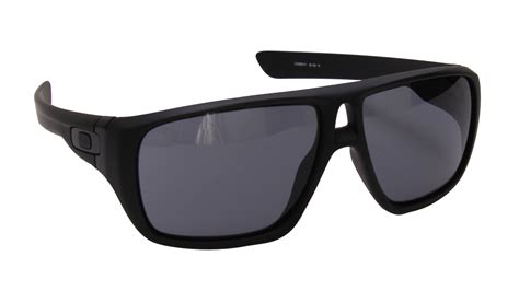 Oakley dispatchChi non si informa adeguatamente in anticipo corre il rischio di ricevere oakley dispatch che non hanno la funzione desiderata o sono realizzati con materiali di qualità inferiore. Se volete un prodotto che soddisfi al meglio le vostre aspettative, dovreste provare un oakley dispatch.
  <p>Per i prodotti si possono trovare test online e confronti tra i prodotti.  I confronti tra i prodotti possono aiutare a confrontare le diverse funzioni o proprietà dei diversi prodotti. Di seguito, spieghiamo perché la ricerca è importante e di cosa si dovrebbe essere consapevoli quando si acquista un articolo.
</p>

<h2>Acquisto di Oakley dispatch - criteri importanti</h2>

<p>Una lista di controllo può aiutarti a evitare di dover cercare informazioni sui prodotti su decine di siti web. Di seguito è riportato un esempio di una lista di controllo che può aiutarvi a trovare il prodotto giusto. Importanti criteri di acquisto includono, ad esempio:
</p><ul>
<li>Opinioni dei clienti</li>
<li>Confronti dei prezzi</li>
<li>Dettagli del prodotto</li>
<li>Termini e condizioni di consegna</li>
<li>Domande dei clienti e risposte dei marchi</li>
</ul>
<h2>Qual è l