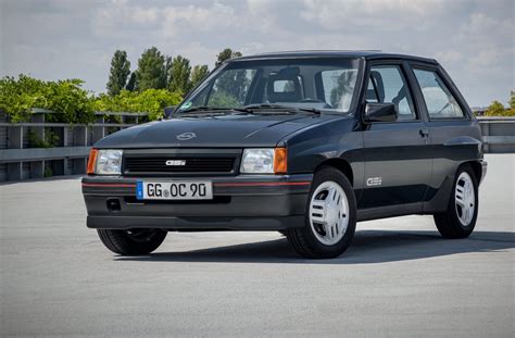 Opel corsa gsiChi non si informa adeguatamente in anticipo corre il rischio di ricevere opel corsa gsi che non hanno la funzione desiderata o sono realizzati con materiali di qualità inferiore. Se volete un prodotto che soddisfi al meglio le vostre aspettative, dovreste provare un opel corsa gsi.
  <p>Per i prodotti si possono trovare test online e confronti tra i prodotti.  I confronti tra i prodotti possono aiutare a confrontare le diverse funzioni o proprietà dei diversi prodotti. Di seguito, spieghiamo perché la ricerca è importante e di cosa si dovrebbe essere consapevoli quando si acquista un articolo.
</p>

<h2>Acquisto di Opel corsa gsi - criteri importanti</h2>

<p>Una lista di controllo può aiutarti a evitare di dover cercare informazioni sui prodotti su decine di siti web. Di seguito è riportato un esempio di una lista di controllo che può aiutarvi a trovare il prodotto giusto. Importanti criteri di acquisto includono, ad esempio:
</p><ul>
<li>Opinioni dei clienti</li>
<li>Confronti dei prezzi</li>
<li>Dettagli del prodotto</li>
<li>Termini e condizioni di consegna</li>
<li>Domande dei clienti e risposte dei marchi</li>
</ul>
<h2>Qual è l