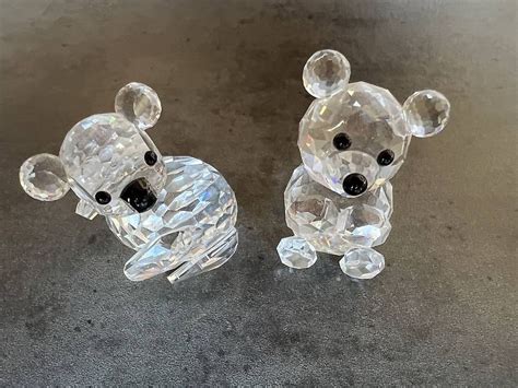 Originali swarovskiChi non si informa adeguatamente in anticipo corre il rischio di ricevere originali swarovski che non hanno la funzione desiderata o sono realizzati con materiali di qualità inferiore. Se volete un prodotto che soddisfi al meglio le vostre aspettative, dovreste provare un originali swarovski.
  <p>Per i prodotti si possono trovare test online e confronti tra i prodotti.  I confronti tra i prodotti possono aiutare a confrontare le diverse funzioni o proprietà dei diversi prodotti. Di seguito, spieghiamo perché la ricerca è importante e di cosa si dovrebbe essere consapevoli quando si acquista un articolo.
</p>

<h2>Acquisto di Originali swarovski - criteri importanti</h2>

<p>Una lista di controllo può aiutarti a evitare di dover cercare informazioni sui prodotti su decine di siti web. Di seguito è riportato un esempio di una lista di controllo che può aiutarvi a trovare il prodotto giusto. Importanti criteri di acquisto includono, ad esempio:
</p><ul>
<li>Opinioni dei clienti</li>
<li>Confronti dei prezzi</li>
<li>Dettagli del prodotto</li>
<li>Termini e condizioni di consegna</li>
<li>Domande dei clienti e risposte dei marchi</li>
</ul>
<h2>Qual è l
