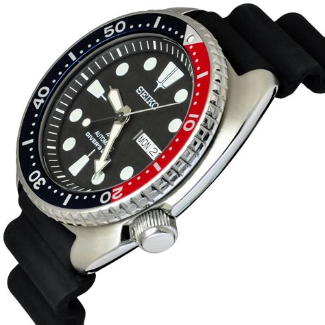 Orologio seiko automaticoChi non si informa adeguatamente in anticipo corre il rischio di ricevere orologio seiko automatico che non hanno la funzione desiderata o sono realizzati con materiali di qualità inferiore. Se volete un prodotto che soddisfi al meglio le vostre aspettative, dovreste provare un orologio seiko automatico.
  <p>Per i prodotti si possono trovare test online e confronti tra i prodotti.  I confronti tra i prodotti possono aiutare a confrontare le diverse funzioni o proprietà dei diversi prodotti. Di seguito, spieghiamo perché la ricerca è importante e di cosa si dovrebbe essere consapevoli quando si acquista un articolo.
</p>

<h2>Acquisto di Orologio seiko automatico - criteri importanti</h2>

<p>Una lista di controllo può aiutarti a evitare di dover cercare informazioni sui prodotti su decine di siti web. Di seguito è riportato un esempio di una lista di controllo che può aiutarvi a trovare il prodotto giusto. Importanti criteri di acquisto includono, ad esempio:
</p><ul>
<li>Opinioni dei clienti</li>
<li>Confronti dei prezzi</li>
<li>Dettagli del prodotto</li>
<li>Termini e condizioni di consegna</li>
<li>Domande dei clienti e risposte dei marchi</li>
</ul>
<h2>Qual è l