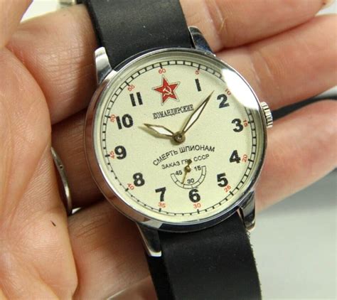 Orologio sovieticoChi non si informa adeguatamente in anticipo corre il rischio di ricevere orologio sovietico che non hanno la funzione desiderata o sono realizzati con materiali di qualità inferiore. Se volete un prodotto che soddisfi al meglio le vostre aspettative, dovreste provare un orologio sovietico.
  <p>Per i prodotti si possono trovare test online e confronti tra i prodotti.  I confronti tra i prodotti possono aiutare a confrontare le diverse funzioni o proprietà dei diversi prodotti. Di seguito, spieghiamo perché la ricerca è importante e di cosa si dovrebbe essere consapevoli quando si acquista un articolo.
</p>

<h2>Acquisto di Orologio sovietico - criteri importanti</h2>

<p>Una lista di controllo può aiutarti a evitare di dover cercare informazioni sui prodotti su decine di siti web. Di seguito è riportato un esempio di una lista di controllo che può aiutarvi a trovare il prodotto giusto. Importanti criteri di acquisto includono, ad esempio:
</p><ul>
<li>Opinioni dei clienti</li>
<li>Confronti dei prezzi</li>
<li>Dettagli del prodotto</li>
<li>Termini e condizioni di consegna</li>
<li>Domande dei clienti e risposte dei marchi</li>
</ul>
<h2>Qual è l