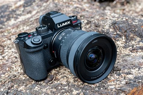 Panasonic 14 mmChi non si informa adeguatamente in anticipo corre il rischio di ricevere panasonic 14 mm che non hanno la funzione desiderata o sono realizzati con materiali di qualità inferiore. Se volete un prodotto che soddisfi al meglio le vostre aspettative, dovreste provare un panasonic 14 mm.
  <p>Per i prodotti si possono trovare test online e confronti tra i prodotti.  I confronti tra i prodotti possono aiutare a confrontare le diverse funzioni o proprietà dei diversi prodotti. Di seguito, spieghiamo perché la ricerca è importante e di cosa si dovrebbe essere consapevoli quando si acquista un articolo.
</p>

<h2>Acquisto di Panasonic 14 mm - criteri importanti</h2>

<p>Una lista di controllo può aiutarti a evitare di dover cercare informazioni sui prodotti su decine di siti web. Di seguito è riportato un esempio di una lista di controllo che può aiutarvi a trovare il prodotto giusto. Importanti criteri di acquisto includono, ad esempio:
</p><ul>
<li>Opinioni dei clienti</li>
<li>Confronti dei prezzi</li>
<li>Dettagli del prodotto</li>
<li>Termini e condizioni di consegna</li>
<li>Domande dei clienti e risposte dei marchi</li>
</ul>
<h2>Qual è l