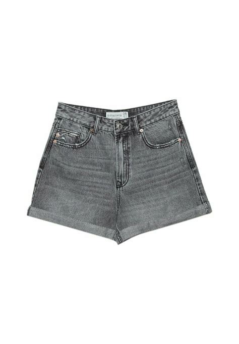 Pantaloncini cortiChi non si informa adeguatamente in anticipo corre il rischio di ricevere pantaloncini corti che non hanno la funzione desiderata o sono realizzati con materiali di qualità inferiore. Se volete un prodotto che soddisfi al meglio le vostre aspettative, dovreste provare un pantaloncini corti.
  <p>Per i prodotti si possono trovare test online e confronti tra i prodotti.  I confronti tra i prodotti possono aiutare a confrontare le diverse funzioni o proprietà dei diversi prodotti. Di seguito, spieghiamo perché la ricerca è importante e di cosa si dovrebbe essere consapevoli quando si acquista un articolo.
</p>

<h2>Acquisto di Pantaloncini corti - criteri importanti</h2>

<p>Una lista di controllo può aiutarti a evitare di dover cercare informazioni sui prodotti su decine di siti web. Di seguito è riportato un esempio di una lista di controllo che può aiutarvi a trovare il prodotto giusto. Importanti criteri di acquisto includono, ad esempio:
</p><ul>
<li>Opinioni dei clienti</li>
<li>Confronti dei prezzi</li>
<li>Dettagli del prodotto</li>
<li>Termini e condizioni di consegna</li>
<li>Domande dei clienti e risposte dei marchi</li>
</ul>
<h2>Qual è l
