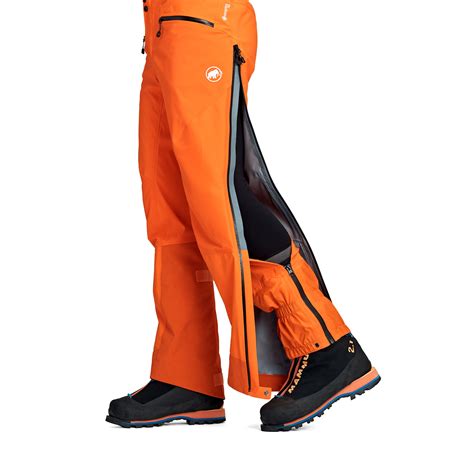 Pantaloni sci goretexChi non si informa adeguatamente in anticipo corre il rischio di ricevere pantaloni sci goretex che non hanno la funzione desiderata o sono realizzati con materiali di qualità inferiore. Se volete un prodotto che soddisfi al meglio le vostre aspettative, dovreste provare un pantaloni sci goretex.
  <p>Per i prodotti si possono trovare test online e confronti tra i prodotti.  I confronti tra i prodotti possono aiutare a confrontare le diverse funzioni o proprietà dei diversi prodotti. Di seguito, spieghiamo perché la ricerca è importante e di cosa si dovrebbe essere consapevoli quando si acquista un articolo.
</p>

<h2>Acquisto di Pantaloni sci goretex - criteri importanti</h2>

<p>Una lista di controllo può aiutarti a evitare di dover cercare informazioni sui prodotti su decine di siti web. Di seguito è riportato un esempio di una lista di controllo che può aiutarvi a trovare il prodotto giusto. Importanti criteri di acquisto includono, ad esempio:
</p><ul>
<li>Opinioni dei clienti</li>
<li>Confronti dei prezzi</li>
<li>Dettagli del prodotto</li>
<li>Termini e condizioni di consegna</li>
<li>Domande dei clienti e risposte dei marchi</li>
</ul>
<h2>Qual è l