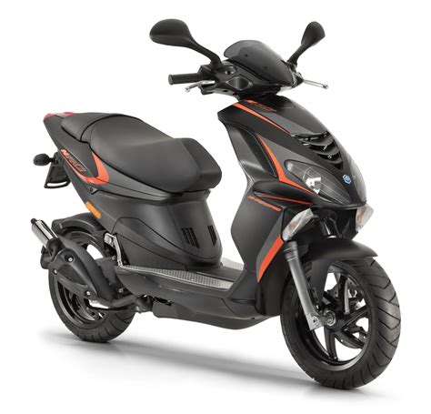 Piaggio nrg 50Chi non si informa adeguatamente in anticipo corre il rischio di ricevere piaggio nrg 50 che non hanno la funzione desiderata o sono realizzati con materiali di qualità inferiore. Se volete un prodotto che soddisfi al meglio le vostre aspettative, dovreste provare un piaggio nrg 50.
  <p>Per i prodotti si possono trovare test online e confronti tra i prodotti.  I confronti tra i prodotti possono aiutare a confrontare le diverse funzioni o proprietà dei diversi prodotti. Di seguito, spieghiamo perché la ricerca è importante e di cosa si dovrebbe essere consapevoli quando si acquista un articolo.
</p>

<h2>Acquisto di Piaggio nrg 50 - criteri importanti</h2>

<p>Una lista di controllo può aiutarti a evitare di dover cercare informazioni sui prodotti su decine di siti web. Di seguito è riportato un esempio di una lista di controllo che può aiutarvi a trovare il prodotto giusto. Importanti criteri di acquisto includono, ad esempio:
</p><ul>
<li>Opinioni dei clienti</li>
<li>Confronti dei prezzi</li>
<li>Dettagli del prodotto</li>
<li>Termini e condizioni di consegna</li>
<li>Domande dei clienti e risposte dei marchi</li>
</ul>
<h2>Qual è l