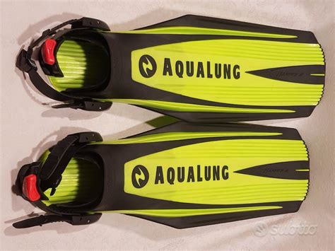 Pinne aqualungChi non si informa adeguatamente in anticipo corre il rischio di ricevere pinne aqualung che non hanno la funzione desiderata o sono realizzati con materiali di qualità inferiore. Se volete un prodotto che soddisfi al meglio le vostre aspettative, dovreste provare un pinne aqualung.
  <p>Per i prodotti si possono trovare test online e confronti tra i prodotti.  I confronti tra i prodotti possono aiutare a confrontare le diverse funzioni o proprietà dei diversi prodotti. Di seguito, spieghiamo perché la ricerca è importante e di cosa si dovrebbe essere consapevoli quando si acquista un articolo.
</p>

<h2>Acquisto di Pinne aqualung - criteri importanti</h2>

<p>Una lista di controllo può aiutarti a evitare di dover cercare informazioni sui prodotti su decine di siti web. Di seguito è riportato un esempio di una lista di controllo che può aiutarvi a trovare il prodotto giusto. Importanti criteri di acquisto includono, ad esempio:
</p><ul>
<li>Opinioni dei clienti</li>
<li>Confronti dei prezzi</li>
<li>Dettagli del prodotto</li>
<li>Termini e condizioni di consegna</li>
<li>Domande dei clienti e risposte dei marchi</li>
</ul>
<h2>Qual è l