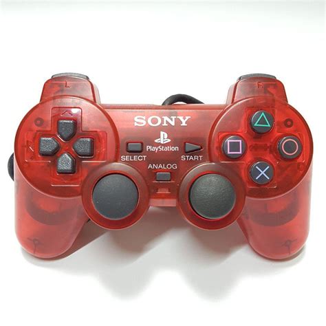 Playstation 2 controllerChi non si informa adeguatamente in anticipo corre il rischio di ricevere playstation 2 controller che non hanno la funzione desiderata o sono realizzati con materiali di qualità inferiore. Se volete un prodotto che soddisfi al meglio le vostre aspettative, dovreste provare un playstation 2 controller.
  <p>Per i prodotti si possono trovare test online e confronti tra i prodotti.  I confronti tra i prodotti possono aiutare a confrontare le diverse funzioni o proprietà dei diversi prodotti. Di seguito, spieghiamo perché la ricerca è importante e di cosa si dovrebbe essere consapevoli quando si acquista un articolo.
</p>

<h2>Acquisto di Playstation 2 controller - criteri importanti</h2>

<p>Una lista di controllo può aiutarti a evitare di dover cercare informazioni sui prodotti su decine di siti web. Di seguito è riportato un esempio di una lista di controllo che può aiutarvi a trovare il prodotto giusto. Importanti criteri di acquisto includono, ad esempio:
</p><ul>
<li>Opinioni dei clienti</li>
<li>Confronti dei prezzi</li>
<li>Dettagli del prodotto</li>
<li>Termini e condizioni di consegna</li>
<li>Domande dei clienti e risposte dei marchi</li>
</ul>
<h2>Qual è l