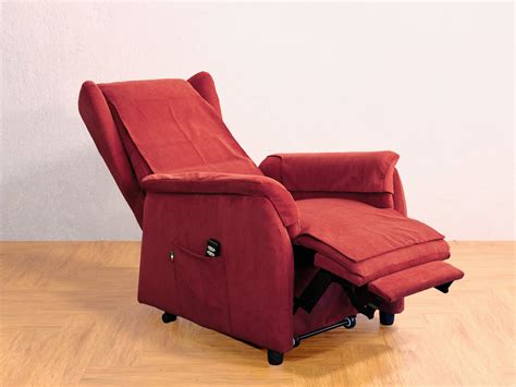 Poltrona relax anzianiChi non si informa adeguatamente in anticipo corre il rischio di ricevere poltrona relax anziani che non hanno la funzione desiderata o sono realizzati con materiali di qualità inferiore. Se volete un prodotto che soddisfi al meglio le vostre aspettative, dovreste provare un poltrona relax anziani.
  <p>Per i prodotti si possono trovare test online e confronti tra i prodotti.  I confronti tra i prodotti possono aiutare a confrontare le diverse funzioni o proprietà dei diversi prodotti. Di seguito, spieghiamo perché la ricerca è importante e di cosa si dovrebbe essere consapevoli quando si acquista un articolo.
</p>

<h2>Acquisto di Poltrona relax anziani - criteri importanti</h2>

<p>Una lista di controllo può aiutarti a evitare di dover cercare informazioni sui prodotti su decine di siti web. Di seguito è riportato un esempio di una lista di controllo che può aiutarvi a trovare il prodotto giusto. Importanti criteri di acquisto includono, ad esempio:
</p><ul>
<li>Opinioni dei clienti</li>
<li>Confronti dei prezzi</li>
<li>Dettagli del prodotto</li>
<li>Termini e condizioni di consegna</li>
<li>Domande dei clienti e risposte dei marchi</li>
</ul>
<h2>Qual è l