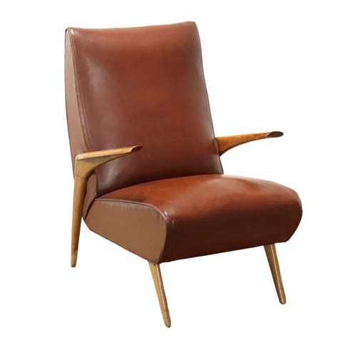Poltrona vintageChi non si informa adeguatamente in anticipo corre il rischio di ricevere poltrona vintage che non hanno la funzione desiderata o sono realizzati con materiali di qualità inferiore. Se volete un prodotto che soddisfi al meglio le vostre aspettative, dovreste provare un poltrona vintage.
  <p>Per i prodotti si possono trovare test online e confronti tra i prodotti.  I confronti tra i prodotti possono aiutare a confrontare le diverse funzioni o proprietà dei diversi prodotti. Di seguito, spieghiamo perché la ricerca è importante e di cosa si dovrebbe essere consapevoli quando si acquista un articolo.
</p>

<h2>Acquisto di Poltrona vintage - criteri importanti</h2>

<p>Una lista di controllo può aiutarti a evitare di dover cercare informazioni sui prodotti su decine di siti web. Di seguito è riportato un esempio di una lista di controllo che può aiutarvi a trovare il prodotto giusto. Importanti criteri di acquisto includono, ad esempio:
</p><ul>
<li>Opinioni dei clienti</li>
<li>Confronti dei prezzi</li>
<li>Dettagli del prodotto</li>
<li>Termini e condizioni di consegna</li>
<li>Domande dei clienti e risposte dei marchi</li>
</ul>
<h2>Qual è l