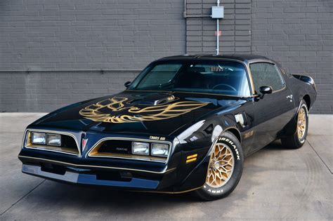Pontiac transChi non si informa adeguatamente in anticipo corre il rischio di ricevere pontiac trans che non hanno la funzione desiderata o sono realizzati con materiali di qualità inferiore. Se volete un prodotto che soddisfi al meglio le vostre aspettative, dovreste provare un pontiac trans.
  <p>Per i prodotti si possono trovare test online e confronti tra i prodotti.  I confronti tra i prodotti possono aiutare a confrontare le diverse funzioni o proprietà dei diversi prodotti. Di seguito, spieghiamo perché la ricerca è importante e di cosa si dovrebbe essere consapevoli quando si acquista un articolo.
</p>

<h2>Acquisto di Pontiac trans - criteri importanti</h2>

<p>Una lista di controllo può aiutarti a evitare di dover cercare informazioni sui prodotti su decine di siti web. Di seguito è riportato un esempio di una lista di controllo che può aiutarvi a trovare il prodotto giusto. Importanti criteri di acquisto includono, ad esempio:
</p><ul>
<li>Opinioni dei clienti</li>
<li>Confronti dei prezzi</li>
<li>Dettagli del prodotto</li>
<li>Termini e condizioni di consegna</li>
<li>Domande dei clienti e risposte dei marchi</li>
</ul>
<h2>Qual è l