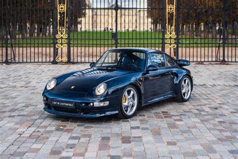 Porsche 993 sChi non si informa adeguatamente in anticipo corre il rischio di ricevere porsche 993 s che non hanno la funzione desiderata o sono realizzati con materiali di qualità inferiore. Se volete un prodotto che soddisfi al meglio le vostre aspettative, dovreste provare un porsche 993 s.
  <p>Per i prodotti si possono trovare test online e confronti tra i prodotti.  I confronti tra i prodotti possono aiutare a confrontare le diverse funzioni o proprietà dei diversi prodotti. Di seguito, spieghiamo perché la ricerca è importante e di cosa si dovrebbe essere consapevoli quando si acquista un articolo.
</p>

<h2>Acquisto di Porsche 993 s - criteri importanti</h2>

<p>Una lista di controllo può aiutarti a evitare di dover cercare informazioni sui prodotti su decine di siti web. Di seguito è riportato un esempio di una lista di controllo che può aiutarvi a trovare il prodotto giusto. Importanti criteri di acquisto includono, ad esempio:
</p><ul>
<li>Opinioni dei clienti</li>
<li>Confronti dei prezzi</li>
<li>Dettagli del prodotto</li>
<li>Termini e condizioni di consegna</li>
<li>Domande dei clienti e risposte dei marchi</li>
</ul>
<h2>Qual è l