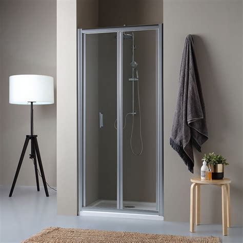Porta box docciaChi non si informa adeguatamente in anticipo corre il rischio di ricevere porta box doccia che non hanno la funzione desiderata o sono realizzati con materiali di qualità inferiore. Se volete un prodotto che soddisfi al meglio le vostre aspettative, dovreste provare un porta box doccia.
  <p>Per i prodotti si possono trovare test online e confronti tra i prodotti.  I confronti tra i prodotti possono aiutare a confrontare le diverse funzioni o proprietà dei diversi prodotti. Di seguito, spieghiamo perché la ricerca è importante e di cosa si dovrebbe essere consapevoli quando si acquista un articolo.
</p>

<h2>Acquisto di Porta box doccia - criteri importanti</h2>

<p>Una lista di controllo può aiutarti a evitare di dover cercare informazioni sui prodotti su decine di siti web. Di seguito è riportato un esempio di una lista di controllo che può aiutarvi a trovare il prodotto giusto. Importanti criteri di acquisto includono, ad esempio:
</p><ul>
<li>Opinioni dei clienti</li>
<li>Confronti dei prezzi</li>
<li>Dettagli del prodotto</li>
<li>Termini e condizioni di consegna</li>
<li>Domande dei clienti e risposte dei marchi</li>
</ul>
<h2>Qual è l