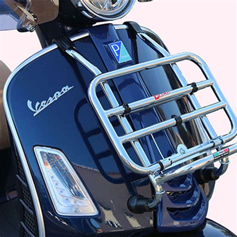 Portapacchi vespa gts piaggioChi non si informa adeguatamente in anticipo corre il rischio di ricevere portapacchi vespa gts piaggio che non hanno la funzione desiderata o sono realizzati con materiali di qualità inferiore. Se volete un prodotto che soddisfi al meglio le vostre aspettative, dovreste provare un portapacchi vespa gts piaggio.
  <p>Per i prodotti si possono trovare test online e confronti tra i prodotti.  I confronti tra i prodotti possono aiutare a confrontare le diverse funzioni o proprietà dei diversi prodotti. Di seguito, spieghiamo perché la ricerca è importante e di cosa si dovrebbe essere consapevoli quando si acquista un articolo.
</p>

<h2>Acquisto di Portapacchi vespa gts piaggio - criteri importanti</h2>

<p>Una lista di controllo può aiutarti a evitare di dover cercare informazioni sui prodotti su decine di siti web. Di seguito è riportato un esempio di una lista di controllo che può aiutarvi a trovare il prodotto giusto. Importanti criteri di acquisto includono, ad esempio:
</p><ul>
<li>Opinioni dei clienti</li>
<li>Confronti dei prezzi</li>
<li>Dettagli del prodotto</li>
<li>Termini e condizioni di consegna</li>
<li>Domande dei clienti e risposte dei marchi</li>
</ul>
<h2>Qual è l