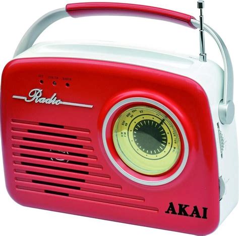 Radio akaiChi non si informa adeguatamente in anticipo corre il rischio di ricevere radio akai che non hanno la funzione desiderata o sono realizzati con materiali di qualità inferiore. Se volete un prodotto che soddisfi al meglio le vostre aspettative, dovreste provare un radio akai.
  <p>Per i prodotti si possono trovare test online e confronti tra i prodotti.  I confronti tra i prodotti possono aiutare a confrontare le diverse funzioni o proprietà dei diversi prodotti. Di seguito, spieghiamo perché la ricerca è importante e di cosa si dovrebbe essere consapevoli quando si acquista un articolo.
</p>

<h2>Acquisto di Radio akai - criteri importanti</h2>

<p>Una lista di controllo può aiutarti a evitare di dover cercare informazioni sui prodotti su decine di siti web. Di seguito è riportato un esempio di una lista di controllo che può aiutarvi a trovare il prodotto giusto. Importanti criteri di acquisto includono, ad esempio:
</p><ul>
<li>Opinioni dei clienti</li>
<li>Confronti dei prezzi</li>
<li>Dettagli del prodotto</li>
<li>Termini e condizioni di consegna</li>
<li>Domande dei clienti e risposte dei marchi</li>
</ul>
<h2>Qual è l