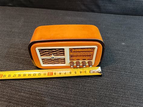 Radio miniaturaChi non si informa adeguatamente in anticipo corre il rischio di ricevere radio miniatura che non hanno la funzione desiderata o sono realizzati con materiali di qualità inferiore. Se volete un prodotto che soddisfi al meglio le vostre aspettative, dovreste provare un radio miniatura.
  <p>Per i prodotti si possono trovare test online e confronti tra i prodotti.  I confronti tra i prodotti possono aiutare a confrontare le diverse funzioni o proprietà dei diversi prodotti. Di seguito, spieghiamo perché la ricerca è importante e di cosa si dovrebbe essere consapevoli quando si acquista un articolo.
</p>

<h2>Acquisto di Radio miniatura - criteri importanti</h2>

<p>Una lista di controllo può aiutarti a evitare di dover cercare informazioni sui prodotti su decine di siti web. Di seguito è riportato un esempio di una lista di controllo che può aiutarvi a trovare il prodotto giusto. Importanti criteri di acquisto includono, ad esempio:
</p><ul>
<li>Opinioni dei clienti</li>
<li>Confronti dei prezzi</li>
<li>Dettagli del prodotto</li>
<li>Termini e condizioni di consegna</li>
<li>Domande dei clienti e risposte dei marchi</li>
</ul>
<h2>Qual è l