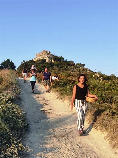 Ragazze ischiaChi non si informa adeguatamente in anticipo corre il rischio di ricevere ragazze ischia che non hanno la funzione desiderata o sono realizzati con materiali di qualità inferiore. Se volete un prodotto che soddisfi al meglio le vostre aspettative, dovreste provare un ragazze ischia.
  <p>Per i prodotti si possono trovare test online e confronti tra i prodotti.  I confronti tra i prodotti possono aiutare a confrontare le diverse funzioni o proprietà dei diversi prodotti. Di seguito, spieghiamo perché la ricerca è importante e di cosa si dovrebbe essere consapevoli quando si acquista un articolo.
</p>

<h2>Acquisto di Ragazze ischia - criteri importanti</h2>

<p>Una lista di controllo può aiutarti a evitare di dover cercare informazioni sui prodotti su decine di siti web. Di seguito è riportato un esempio di una lista di controllo che può aiutarvi a trovare il prodotto giusto. Importanti criteri di acquisto includono, ad esempio:
</p><ul>
<li>Opinioni dei clienti</li>
<li>Confronti dei prezzi</li>
<li>Dettagli del prodotto</li>
<li>Termini e condizioni di consegna</li>
<li>Domande dei clienti e risposte dei marchi</li>
</ul>
<h2>Qual è l