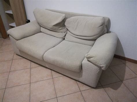 Regalo divano poltroneChi non si informa adeguatamente in anticipo corre il rischio di ricevere regalo divano poltrone che non hanno la funzione desiderata o sono realizzati con materiali di qualità inferiore. Se volete un prodotto che soddisfi al meglio le vostre aspettative, dovreste provare un regalo divano poltrone.
  <p>Per i prodotti si possono trovare test online e confronti tra i prodotti.  I confronti tra i prodotti possono aiutare a confrontare le diverse funzioni o proprietà dei diversi prodotti. Di seguito, spieghiamo perché la ricerca è importante e di cosa si dovrebbe essere consapevoli quando si acquista un articolo.
</p>

<h2>Acquisto di Regalo divano poltrone - criteri importanti</h2>

<p>Una lista di controllo può aiutarti a evitare di dover cercare informazioni sui prodotti su decine di siti web. Di seguito è riportato un esempio di una lista di controllo che può aiutarvi a trovare il prodotto giusto. Importanti criteri di acquisto includono, ad esempio:
</p><ul>
<li>Opinioni dei clienti</li>
<li>Confronti dei prezzi</li>
<li>Dettagli del prodotto</li>
<li>Termini e condizioni di consegna</li>
<li>Domande dei clienti e risposte dei marchi</li>
</ul>
<h2>Qual è l