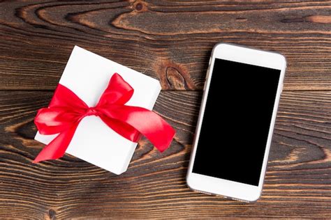 Regalo telefonoChi non si informa adeguatamente in anticipo corre il rischio di ricevere regalo telefono che non hanno la funzione desiderata o sono realizzati con materiali di qualità inferiore. Se volete un prodotto che soddisfi al meglio le vostre aspettative, dovreste provare un regalo telefono.
  <p>Per i prodotti si possono trovare test online e confronti tra i prodotti.  I confronti tra i prodotti possono aiutare a confrontare le diverse funzioni o proprietà dei diversi prodotti. Di seguito, spieghiamo perché la ricerca è importante e di cosa si dovrebbe essere consapevoli quando si acquista un articolo.
</p>

<h2>Acquisto di Regalo telefono - criteri importanti</h2>

<p>Una lista di controllo può aiutarti a evitare di dover cercare informazioni sui prodotti su decine di siti web. Di seguito è riportato un esempio di una lista di controllo che può aiutarvi a trovare il prodotto giusto. Importanti criteri di acquisto includono, ad esempio:
</p><ul>
<li>Opinioni dei clienti</li>
<li>Confronti dei prezzi</li>
<li>Dettagli del prodotto</li>
<li>Termini e condizioni di consegna</li>
<li>Domande dei clienti e risposte dei marchi</li>
</ul>
<h2>Qual è l