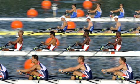 RowingChi non si informa adeguatamente in anticipo corre il rischio di ricevere rowing che non hanno la funzione desiderata o sono realizzati con materiali di qualità inferiore. Se volete un prodotto che soddisfi al meglio le vostre aspettative, dovreste provare un rowing.
  <p>Per i prodotti si possono trovare test online e confronti tra i prodotti.  I confronti tra i prodotti possono aiutare a confrontare le diverse funzioni o proprietà dei diversi prodotti. Di seguito, spieghiamo perché la ricerca è importante e di cosa si dovrebbe essere consapevoli quando si acquista un articolo.
</p>

<h2>Acquisto di Rowing - criteri importanti</h2>

<p>Una lista di controllo può aiutarti a evitare di dover cercare informazioni sui prodotti su decine di siti web. Di seguito è riportato un esempio di una lista di controllo che può aiutarvi a trovare il prodotto giusto. Importanti criteri di acquisto includono, ad esempio:
</p><ul>
<li>Opinioni dei clienti</li>
<li>Confronti dei prezzi</li>
<li>Dettagli del prodotto</li>
<li>Termini e condizioni di consegna</li>
<li>Domande dei clienti e risposte dei marchi</li>
</ul>
<h2>Qual è l