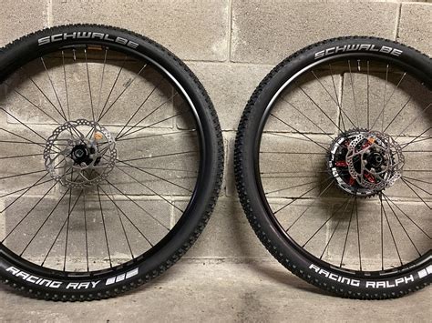 Ruote mtb nuoveChi non si informa adeguatamente in anticipo corre il rischio di ricevere ruote mtb nuove che non hanno la funzione desiderata o sono realizzati con materiali di qualità inferiore. Se volete un prodotto che soddisfi al meglio le vostre aspettative, dovreste provare un ruote mtb nuove.
  <p>Per i prodotti si possono trovare test online e confronti tra i prodotti.  I confronti tra i prodotti possono aiutare a confrontare le diverse funzioni o proprietà dei diversi prodotti. Di seguito, spieghiamo perché la ricerca è importante e di cosa si dovrebbe essere consapevoli quando si acquista un articolo.
</p>

<h2>Acquisto di Ruote mtb nuove - criteri importanti</h2>

<p>Una lista di controllo può aiutarti a evitare di dover cercare informazioni sui prodotti su decine di siti web. Di seguito è riportato un esempio di una lista di controllo che può aiutarvi a trovare il prodotto giusto. Importanti criteri di acquisto includono, ad esempio:
</p><ul>
<li>Opinioni dei clienti</li>
<li>Confronti dei prezzi</li>
<li>Dettagli del prodotto</li>
<li>Termini e condizioni di consegna</li>
<li>Domande dei clienti e risposte dei marchi</li>
</ul>
<h2>Qual è l