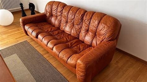 Salotto anni 70Chi non si informa adeguatamente in anticipo corre il rischio di ricevere salotto anni 70 che non hanno la funzione desiderata o sono realizzati con materiali di qualità inferiore. Se volete un prodotto che soddisfi al meglio le vostre aspettative, dovreste provare un salotto anni 70.
  <p>Per i prodotti si possono trovare test online e confronti tra i prodotti.  I confronti tra i prodotti possono aiutare a confrontare le diverse funzioni o proprietà dei diversi prodotti. Di seguito, spieghiamo perché la ricerca è importante e di cosa si dovrebbe essere consapevoli quando si acquista un articolo.
</p>

<h2>Acquisto di Salotto anni 70 - criteri importanti</h2>

<p>Una lista di controllo può aiutarti a evitare di dover cercare informazioni sui prodotti su decine di siti web. Di seguito è riportato un esempio di una lista di controllo che può aiutarvi a trovare il prodotto giusto. Importanti criteri di acquisto includono, ad esempio:
</p><ul>
<li>Opinioni dei clienti</li>
<li>Confronti dei prezzi</li>
<li>Dettagli del prodotto</li>
<li>Termini e condizioni di consegna</li>
<li>Domande dei clienti e risposte dei marchi</li>
</ul>
<h2>Qual è l