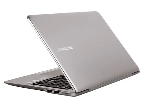 Samsung ultrabookChi non si informa adeguatamente in anticipo corre il rischio di ricevere samsung ultrabook che non hanno la funzione desiderata o sono realizzati con materiali di qualità inferiore. Se volete un prodotto che soddisfi al meglio le vostre aspettative, dovreste provare un samsung ultrabook.
  <p>Per i prodotti si possono trovare test online e confronti tra i prodotti.  I confronti tra i prodotti possono aiutare a confrontare le diverse funzioni o proprietà dei diversi prodotti. Di seguito, spieghiamo perché la ricerca è importante e di cosa si dovrebbe essere consapevoli quando si acquista un articolo.
</p>

<h2>Acquisto di Samsung ultrabook - criteri importanti</h2>

<p>Una lista di controllo può aiutarti a evitare di dover cercare informazioni sui prodotti su decine di siti web. Di seguito è riportato un esempio di una lista di controllo che può aiutarvi a trovare il prodotto giusto. Importanti criteri di acquisto includono, ad esempio:
</p><ul>
<li>Opinioni dei clienti</li>
<li>Confronti dei prezzi</li>
<li>Dettagli del prodotto</li>
<li>Termini e condizioni di consegna</li>
<li>Domande dei clienti e risposte dei marchi</li>
</ul>
<h2>Qual è l