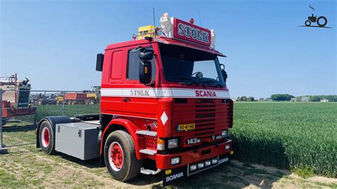 Scania 143Chi non si informa adeguatamente in anticipo corre il rischio di ricevere scania 143 che non hanno la funzione desiderata o sono realizzati con materiali di qualità inferiore. Se volete un prodotto che soddisfi al meglio le vostre aspettative, dovreste provare un scania 143.
  <p>Per i prodotti si possono trovare test online e confronti tra i prodotti.  I confronti tra i prodotti possono aiutare a confrontare le diverse funzioni o proprietà dei diversi prodotti. Di seguito, spieghiamo perché la ricerca è importante e di cosa si dovrebbe essere consapevoli quando si acquista un articolo.
</p>

<h2>Acquisto di Scania 143 - criteri importanti</h2>

<p>Una lista di controllo può aiutarti a evitare di dover cercare informazioni sui prodotti su decine di siti web. Di seguito è riportato un esempio di una lista di controllo che può aiutarvi a trovare il prodotto giusto. Importanti criteri di acquisto includono, ad esempio:
</p><ul>
<li>Opinioni dei clienti</li>
<li>Confronti dei prezzi</li>
<li>Dettagli del prodotto</li>
<li>Termini e condizioni di consegna</li>
<li>Domande dei clienti e risposte dei marchi</li>
</ul>
<h2>Qual è l