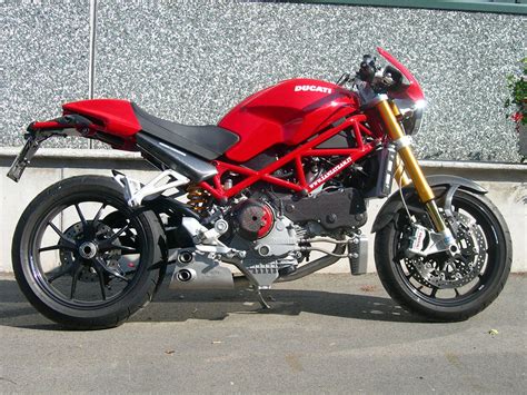 Scarico s2rChi non si informa adeguatamente in anticipo corre il rischio di ricevere scarico s2r che non hanno la funzione desiderata o sono realizzati con materiali di qualità inferiore. Se volete un prodotto che soddisfi al meglio le vostre aspettative, dovreste provare un scarico s2r.
  <p>Per i prodotti si possono trovare test online e confronti tra i prodotti.  I confronti tra i prodotti possono aiutare a confrontare le diverse funzioni o proprietà dei diversi prodotti. Di seguito, spieghiamo perché la ricerca è importante e di cosa si dovrebbe essere consapevoli quando si acquista un articolo.
</p>

<h2>Acquisto di Scarico s2r - criteri importanti</h2>

<p>Una lista di controllo può aiutarti a evitare di dover cercare informazioni sui prodotti su decine di siti web. Di seguito è riportato un esempio di una lista di controllo che può aiutarvi a trovare il prodotto giusto. Importanti criteri di acquisto includono, ad esempio:
</p><ul>
<li>Opinioni dei clienti</li>
<li>Confronti dei prezzi</li>
<li>Dettagli del prodotto</li>
<li>Termini e condizioni di consegna</li>
<li>Domande dei clienti e risposte dei marchi</li>
</ul>
<h2>Qual è l