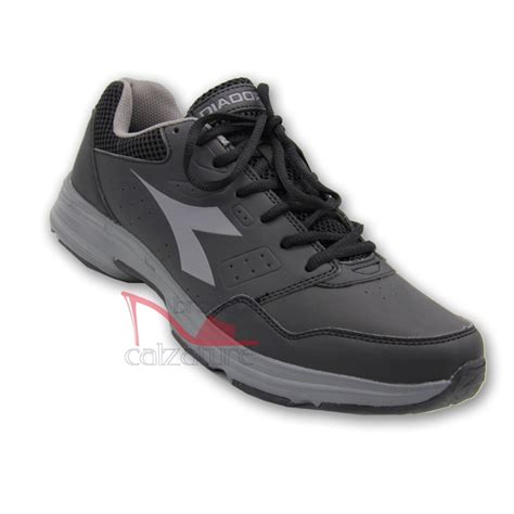 Scarpa ginnastica diadoraChi non si informa adeguatamente in anticipo corre il rischio di ricevere scarpa ginnastica diadora che non hanno la funzione desiderata o sono realizzati con materiali di qualità inferiore. Se volete un prodotto che soddisfi al meglio le vostre aspettative, dovreste provare un scarpa ginnastica diadora.
  <p>Per i prodotti si possono trovare test online e confronti tra i prodotti.  I confronti tra i prodotti possono aiutare a confrontare le diverse funzioni o proprietà dei diversi prodotti. Di seguito, spieghiamo perché la ricerca è importante e di cosa si dovrebbe essere consapevoli quando si acquista un articolo.
</p>

<h2>Acquisto di Scarpa ginnastica diadora - criteri importanti</h2>

<p>Una lista di controllo può aiutarti a evitare di dover cercare informazioni sui prodotti su decine di siti web. Di seguito è riportato un esempio di una lista di controllo che può aiutarvi a trovare il prodotto giusto. Importanti criteri di acquisto includono, ad esempio:
</p><ul>
<li>Opinioni dei clienti</li>
<li>Confronti dei prezzi</li>
<li>Dettagli del prodotto</li>
<li>Termini e condizioni di consegna</li>
<li>Domande dei clienti e risposte dei marchi</li>
</ul>
<h2>Qual è l