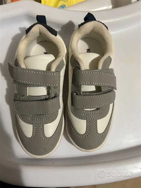 Scarpe bimbo marcaChi non si informa adeguatamente in anticipo corre il rischio di ricevere scarpe bimbo marca che non hanno la funzione desiderata o sono realizzati con materiali di qualità inferiore. Se volete un prodotto che soddisfi al meglio le vostre aspettative, dovreste provare un scarpe bimbo marca.
  <p>Per i prodotti si possono trovare test online e confronti tra i prodotti.  I confronti tra i prodotti possono aiutare a confrontare le diverse funzioni o proprietà dei diversi prodotti. Di seguito, spieghiamo perché la ricerca è importante e di cosa si dovrebbe essere consapevoli quando si acquista un articolo.
</p>

<h2>Acquisto di Scarpe bimbo marca - criteri importanti</h2>

<p>Una lista di controllo può aiutarti a evitare di dover cercare informazioni sui prodotti su decine di siti web. Di seguito è riportato un esempio di una lista di controllo che può aiutarvi a trovare il prodotto giusto. Importanti criteri di acquisto includono, ad esempio:
</p><ul>
<li>Opinioni dei clienti</li>
<li>Confronti dei prezzi</li>
<li>Dettagli del prodotto</li>
<li>Termini e condizioni di consegna</li>
<li>Domande dei clienti e risposte dei marchi</li>
</ul>
<h2>Qual è l