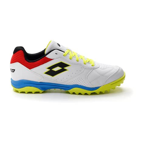 Scarpe calcetto lottoChi non si informa adeguatamente in anticipo corre il rischio di ricevere scarpe calcetto lotto che non hanno la funzione desiderata o sono realizzati con materiali di qualità inferiore. Se volete un prodotto che soddisfi al meglio le vostre aspettative, dovreste provare un scarpe calcetto lotto.
  <p>Per i prodotti si possono trovare test online e confronti tra i prodotti.  I confronti tra i prodotti possono aiutare a confrontare le diverse funzioni o proprietà dei diversi prodotti. Di seguito, spieghiamo perché la ricerca è importante e di cosa si dovrebbe essere consapevoli quando si acquista un articolo.
</p>

<h2>Acquisto di Scarpe calcetto lotto - criteri importanti</h2>

<p>Una lista di controllo può aiutarti a evitare di dover cercare informazioni sui prodotti su decine di siti web. Di seguito è riportato un esempio di una lista di controllo che può aiutarvi a trovare il prodotto giusto. Importanti criteri di acquisto includono, ad esempio:
</p><ul>
<li>Opinioni dei clienti</li>
<li>Confronti dei prezzi</li>
<li>Dettagli del prodotto</li>
<li>Termini e condizioni di consegna</li>
<li>Domande dei clienti e risposte dei marchi</li>
</ul>
<h2>Qual è l