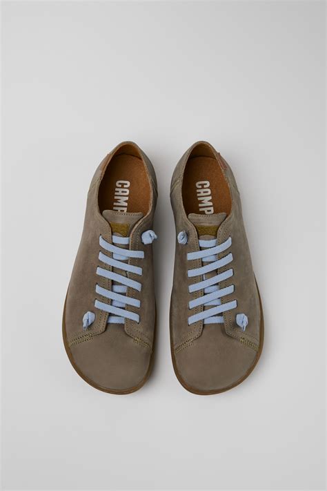 Scarpe camperChi non si informa adeguatamente in anticipo corre il rischio di ricevere scarpe camper che non hanno la funzione desiderata o sono realizzati con materiali di qualità inferiore. Se volete un prodotto che soddisfi al meglio le vostre aspettative, dovreste provare un scarpe camper.
  <p>Per i prodotti si possono trovare test online e confronti tra i prodotti.  I confronti tra i prodotti possono aiutare a confrontare le diverse funzioni o proprietà dei diversi prodotti. Di seguito, spieghiamo perché la ricerca è importante e di cosa si dovrebbe essere consapevoli quando si acquista un articolo.
</p>

<h2>Acquisto di Scarpe camper - criteri importanti</h2>

<p>Una lista di controllo può aiutarti a evitare di dover cercare informazioni sui prodotti su decine di siti web. Di seguito è riportato un esempio di una lista di controllo che può aiutarvi a trovare il prodotto giusto. Importanti criteri di acquisto includono, ad esempio:
</p><ul>
<li>Opinioni dei clienti</li>
<li>Confronti dei prezzi</li>
<li>Dettagli del prodotto</li>
<li>Termini e condizioni di consegna</li>
<li>Domande dei clienti e risposte dei marchi</li>
</ul>
<h2>Qual è l