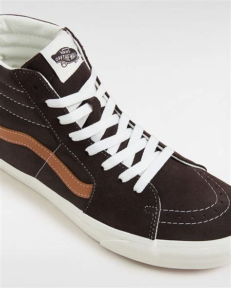 Scarpe della vansChi non si informa adeguatamente in anticipo corre il rischio di ricevere scarpe della vans che non hanno la funzione desiderata o sono realizzati con materiali di qualità inferiore. Se volete un prodotto che soddisfi al meglio le vostre aspettative, dovreste provare un scarpe della vans.
  <p>Per i prodotti si possono trovare test online e confronti tra i prodotti.  I confronti tra i prodotti possono aiutare a confrontare le diverse funzioni o proprietà dei diversi prodotti. Di seguito, spieghiamo perché la ricerca è importante e di cosa si dovrebbe essere consapevoli quando si acquista un articolo.
</p>

<h2>Acquisto di Scarpe della vans - criteri importanti</h2>

<p>Una lista di controllo può aiutarti a evitare di dover cercare informazioni sui prodotti su decine di siti web. Di seguito è riportato un esempio di una lista di controllo che può aiutarvi a trovare il prodotto giusto. Importanti criteri di acquisto includono, ad esempio:
</p><ul>
<li>Opinioni dei clienti</li>
<li>Confronti dei prezzi</li>
<li>Dettagli del prodotto</li>
<li>Termini e condizioni di consegna</li>
<li>Domande dei clienti e risposte dei marchi</li>
</ul>
<h2>Qual è l