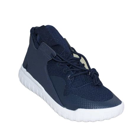 Scarpe elastiche bluChi non si informa adeguatamente in anticipo corre il rischio di ricevere scarpe elastiche blu che non hanno la funzione desiderata o sono realizzati con materiali di qualità inferiore. Se volete un prodotto che soddisfi al meglio le vostre aspettative, dovreste provare un scarpe elastiche blu.
  <p>Per i prodotti si possono trovare test online e confronti tra i prodotti.  I confronti tra i prodotti possono aiutare a confrontare le diverse funzioni o proprietà dei diversi prodotti. Di seguito, spieghiamo perché la ricerca è importante e di cosa si dovrebbe essere consapevoli quando si acquista un articolo.
</p>

<h2>Acquisto di Scarpe elastiche blu - criteri importanti</h2>

<p>Una lista di controllo può aiutarti a evitare di dover cercare informazioni sui prodotti su decine di siti web. Di seguito è riportato un esempio di una lista di controllo che può aiutarvi a trovare il prodotto giusto. Importanti criteri di acquisto includono, ad esempio:
</p><ul>
<li>Opinioni dei clienti</li>
<li>Confronti dei prezzi</li>
<li>Dettagli del prodotto</li>
<li>Termini e condizioni di consegna</li>
<li>Domande dei clienti e risposte dei marchi</li>
</ul>
<h2>Qual è l