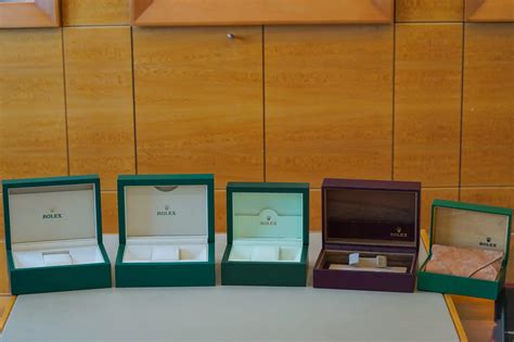 Scatola originaleChi non si informa adeguatamente in anticipo corre il rischio di ricevere scatola originale che non hanno la funzione desiderata o sono realizzati con materiali di qualità inferiore. Se volete un prodotto che soddisfi al meglio le vostre aspettative, dovreste provare un scatola originale.
  <p>Per i prodotti si possono trovare test online e confronti tra i prodotti.  I confronti tra i prodotti possono aiutare a confrontare le diverse funzioni o proprietà dei diversi prodotti. Di seguito, spieghiamo perché la ricerca è importante e di cosa si dovrebbe essere consapevoli quando si acquista un articolo.
</p>

<h2>Acquisto di Scatola originale - criteri importanti</h2>

<p>Una lista di controllo può aiutarti a evitare di dover cercare informazioni sui prodotti su decine di siti web. Di seguito è riportato un esempio di una lista di controllo che può aiutarvi a trovare il prodotto giusto. Importanti criteri di acquisto includono, ad esempio:
</p><ul>
<li>Opinioni dei clienti</li>
<li>Confronti dei prezzi</li>
<li>Dettagli del prodotto</li>
<li>Termini e condizioni di consegna</li>
<li>Domande dei clienti e risposte dei marchi</li>
</ul>
<h2>Qual è l