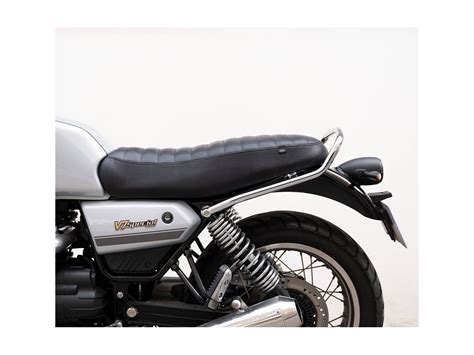 Sella guzzi 750Chi non si informa adeguatamente in anticipo corre il rischio di ricevere sella guzzi 750 che non hanno la funzione desiderata o sono realizzati con materiali di qualità inferiore. Se volete un prodotto che soddisfi al meglio le vostre aspettative, dovreste provare un sella guzzi 750.
  <p>Per i prodotti si possono trovare test online e confronti tra i prodotti.  I confronti tra i prodotti possono aiutare a confrontare le diverse funzioni o proprietà dei diversi prodotti. Di seguito, spieghiamo perché la ricerca è importante e di cosa si dovrebbe essere consapevoli quando si acquista un articolo.
</p>

<h2>Acquisto di Sella guzzi 750 - criteri importanti</h2>

<p>Una lista di controllo può aiutarti a evitare di dover cercare informazioni sui prodotti su decine di siti web. Di seguito è riportato un esempio di una lista di controllo che può aiutarvi a trovare il prodotto giusto. Importanti criteri di acquisto includono, ad esempio:
</p><ul>
<li>Opinioni dei clienti</li>
<li>Confronti dei prezzi</li>
<li>Dettagli del prodotto</li>
<li>Termini e condizioni di consegna</li>
<li>Domande dei clienti e risposte dei marchi</li>
</ul>
<h2>Qual è l