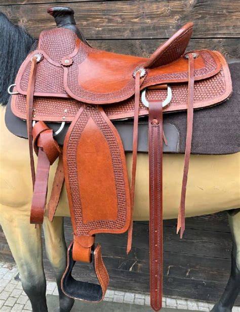Sella ropingChi non si informa adeguatamente in anticipo corre il rischio di ricevere sella roping che non hanno la funzione desiderata o sono realizzati con materiali di qualità inferiore. Se volete un prodotto che soddisfi al meglio le vostre aspettative, dovreste provare un sella roping.
  <p>Per i prodotti si possono trovare test online e confronti tra i prodotti.  I confronti tra i prodotti possono aiutare a confrontare le diverse funzioni o proprietà dei diversi prodotti. Di seguito, spieghiamo perché la ricerca è importante e di cosa si dovrebbe essere consapevoli quando si acquista un articolo.
</p>

<h2>Acquisto di Sella roping - criteri importanti</h2>

<p>Una lista di controllo può aiutarti a evitare di dover cercare informazioni sui prodotti su decine di siti web. Di seguito è riportato un esempio di una lista di controllo che può aiutarvi a trovare il prodotto giusto. Importanti criteri di acquisto includono, ad esempio:
</p><ul>
<li>Opinioni dei clienti</li>
<li>Confronti dei prezzi</li>
<li>Dettagli del prodotto</li>
<li>Termini e condizioni di consegna</li>
<li>Domande dei clienti e risposte dei marchi</li>
</ul>
<h2>Qual è l