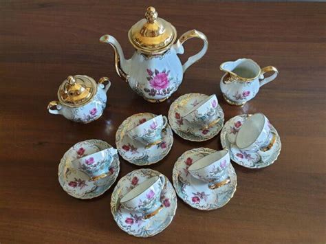 Servizio caffe vintageChi non si informa adeguatamente in anticipo corre il rischio di ricevere servizio caffe vintage che non hanno la funzione desiderata o sono realizzati con materiali di qualità inferiore. Se volete un prodotto che soddisfi al meglio le vostre aspettative, dovreste provare un servizio caffe vintage.
  <p>Per i prodotti si possono trovare test online e confronti tra i prodotti.  I confronti tra i prodotti possono aiutare a confrontare le diverse funzioni o proprietà dei diversi prodotti. Di seguito, spieghiamo perché la ricerca è importante e di cosa si dovrebbe essere consapevoli quando si acquista un articolo.
</p>

<h2>Acquisto di Servizio caffe vintage - criteri importanti</h2>

<p>Una lista di controllo può aiutarti a evitare di dover cercare informazioni sui prodotti su decine di siti web. Di seguito è riportato un esempio di una lista di controllo che può aiutarvi a trovare il prodotto giusto. Importanti criteri di acquisto includono, ad esempio:
</p><ul>
<li>Opinioni dei clienti</li>
<li>Confronti dei prezzi</li>
<li>Dettagli del prodotto</li>
<li>Termini e condizioni di consegna</li>
<li>Domande dei clienti e risposte dei marchi</li>
</ul>
<h2>Qual è l