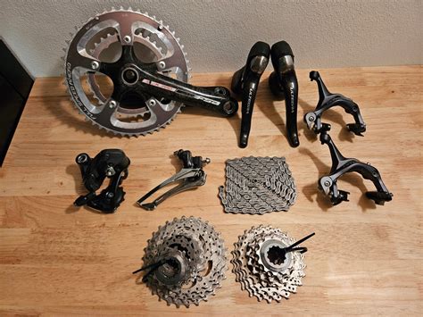 Shimano gruppo completoChi non si informa adeguatamente in anticipo corre il rischio di ricevere shimano gruppo completo che non hanno la funzione desiderata o sono realizzati con materiali di qualità inferiore. Se volete un prodotto che soddisfi al meglio le vostre aspettative, dovreste provare un shimano gruppo completo.
  <p>Per i prodotti si possono trovare test online e confronti tra i prodotti.  I confronti tra i prodotti possono aiutare a confrontare le diverse funzioni o proprietà dei diversi prodotti. Di seguito, spieghiamo perché la ricerca è importante e di cosa si dovrebbe essere consapevoli quando si acquista un articolo.
</p>

<h2>Acquisto di Shimano gruppo completo - criteri importanti</h2>

<p>Una lista di controllo può aiutarti a evitare di dover cercare informazioni sui prodotti su decine di siti web. Di seguito è riportato un esempio di una lista di controllo che può aiutarvi a trovare il prodotto giusto. Importanti criteri di acquisto includono, ad esempio:
</p><ul>
<li>Opinioni dei clienti</li>
<li>Confronti dei prezzi</li>
<li>Dettagli del prodotto</li>
<li>Termini e condizioni di consegna</li>
<li>Domande dei clienti e risposte dei marchi</li>
</ul>
<h2>Qual è l