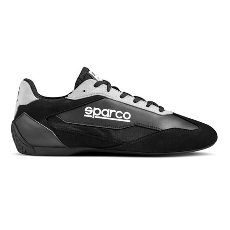Sneakers sparcoChi non si informa adeguatamente in anticipo corre il rischio di ricevere sneakers sparco che non hanno la funzione desiderata o sono realizzati con materiali di qualità inferiore. Se volete un prodotto che soddisfi al meglio le vostre aspettative, dovreste provare un sneakers sparco.
  <p>Per i prodotti si possono trovare test online e confronti tra i prodotti.  I confronti tra i prodotti possono aiutare a confrontare le diverse funzioni o proprietà dei diversi prodotti. Di seguito, spieghiamo perché la ricerca è importante e di cosa si dovrebbe essere consapevoli quando si acquista un articolo.
</p>

<h2>Acquisto di Sneakers sparco - criteri importanti</h2>

<p>Una lista di controllo può aiutarti a evitare di dover cercare informazioni sui prodotti su decine di siti web. Di seguito è riportato un esempio di una lista di controllo che può aiutarvi a trovare il prodotto giusto. Importanti criteri di acquisto includono, ad esempio:
</p><ul>
<li>Opinioni dei clienti</li>
<li>Confronti dei prezzi</li>
<li>Dettagli del prodotto</li>
<li>Termini e condizioni di consegna</li>
<li>Domande dei clienti e risposte dei marchi</li>
</ul>
<h2>Qual è l
