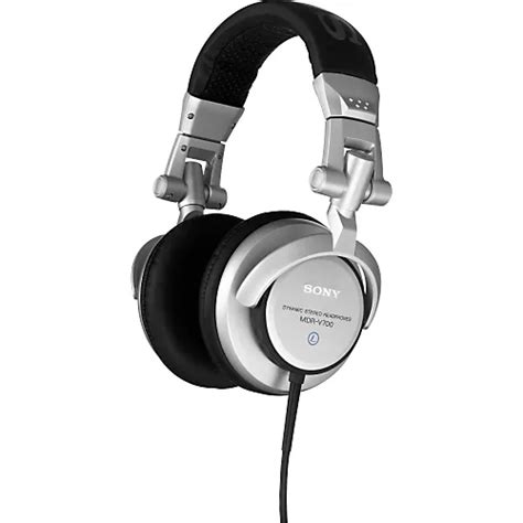 Sony mdr v700Chi non si informa adeguatamente in anticipo corre il rischio di ricevere sony mdr v700 che non hanno la funzione desiderata o sono realizzati con materiali di qualità inferiore. Se volete un prodotto che soddisfi al meglio le vostre aspettative, dovreste provare un sony mdr v700.
  <p>Per i prodotti si possono trovare test online e confronti tra i prodotti.  I confronti tra i prodotti possono aiutare a confrontare le diverse funzioni o proprietà dei diversi prodotti. Di seguito, spieghiamo perché la ricerca è importante e di cosa si dovrebbe essere consapevoli quando si acquista un articolo.
</p>

<h2>Acquisto di Sony mdr v700 - criteri importanti</h2>

<p>Una lista di controllo può aiutarti a evitare di dover cercare informazioni sui prodotti su decine di siti web. Di seguito è riportato un esempio di una lista di controllo che può aiutarvi a trovare il prodotto giusto. Importanti criteri di acquisto includono, ad esempio:
</p><ul>
<li>Opinioni dei clienti</li>
<li>Confronti dei prezzi</li>
<li>Dettagli del prodotto</li>
<li>Termini e condizioni di consegna</li>
<li>Domande dei clienti e risposte dei marchi</li>
</ul>
<h2>Qual è l