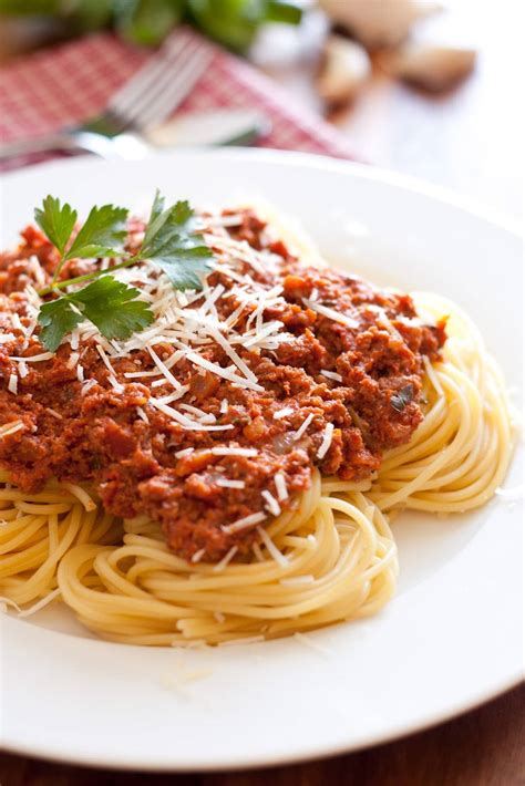 SpaghettiChi non si informa adeguatamente in anticipo corre il rischio di ricevere spaghetti che non hanno la funzione desiderata o sono realizzati con materiali di qualità inferiore. Se volete un prodotto che soddisfi al meglio le vostre aspettative, dovreste provare un spaghetti.
  <p>Per i prodotti si possono trovare test online e confronti tra i prodotti.  I confronti tra i prodotti possono aiutare a confrontare le diverse funzioni o proprietà dei diversi prodotti. Di seguito, spieghiamo perché la ricerca è importante e di cosa si dovrebbe essere consapevoli quando si acquista un articolo.
</p>

<h2>Acquisto di Spaghetti - criteri importanti</h2>

<p>Una lista di controllo può aiutarti a evitare di dover cercare informazioni sui prodotti su decine di siti web. Di seguito è riportato un esempio di una lista di controllo che può aiutarvi a trovare il prodotto giusto. Importanti criteri di acquisto includono, ad esempio:
</p><ul>
<li>Opinioni dei clienti</li>
<li>Confronti dei prezzi</li>
<li>Dettagli del prodotto</li>
<li>Termini e condizioni di consegna</li>
<li>Domande dei clienti e risposte dei marchi</li>
</ul>
<h2>Qual è l